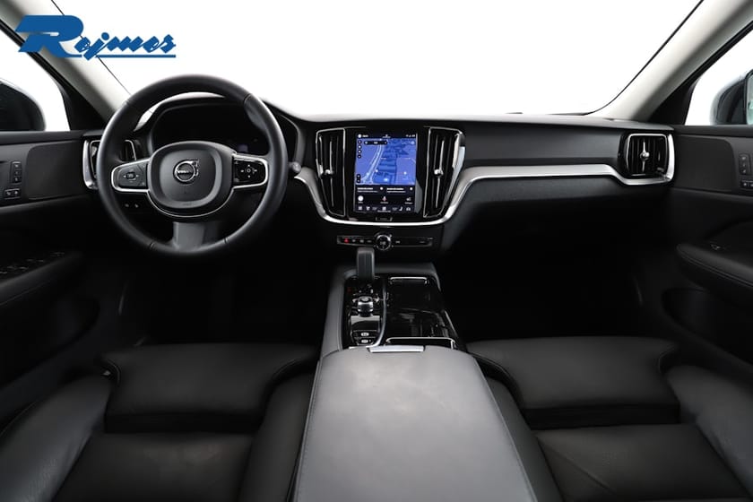 Bild 2 av Volvo V60 T6 Plus Dark Edition