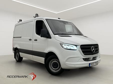 Mercedes-Benz Sprinter 317 CDI RWD Panel Van Värm Drag LED CARPLAY 360° Moms