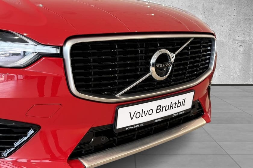 Bilde 4 av Volvo XC60 T8 390Hk AWD R-Design, 360*Kam, H.Feste, Head Up, H/K