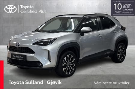 Toyota Yaris Cross Hybrid AWD-i Active Tech / AWD / Ratt varme