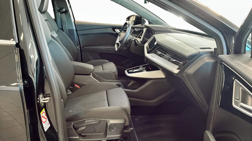 Bild 3 av Audi Q4 40 e-tron