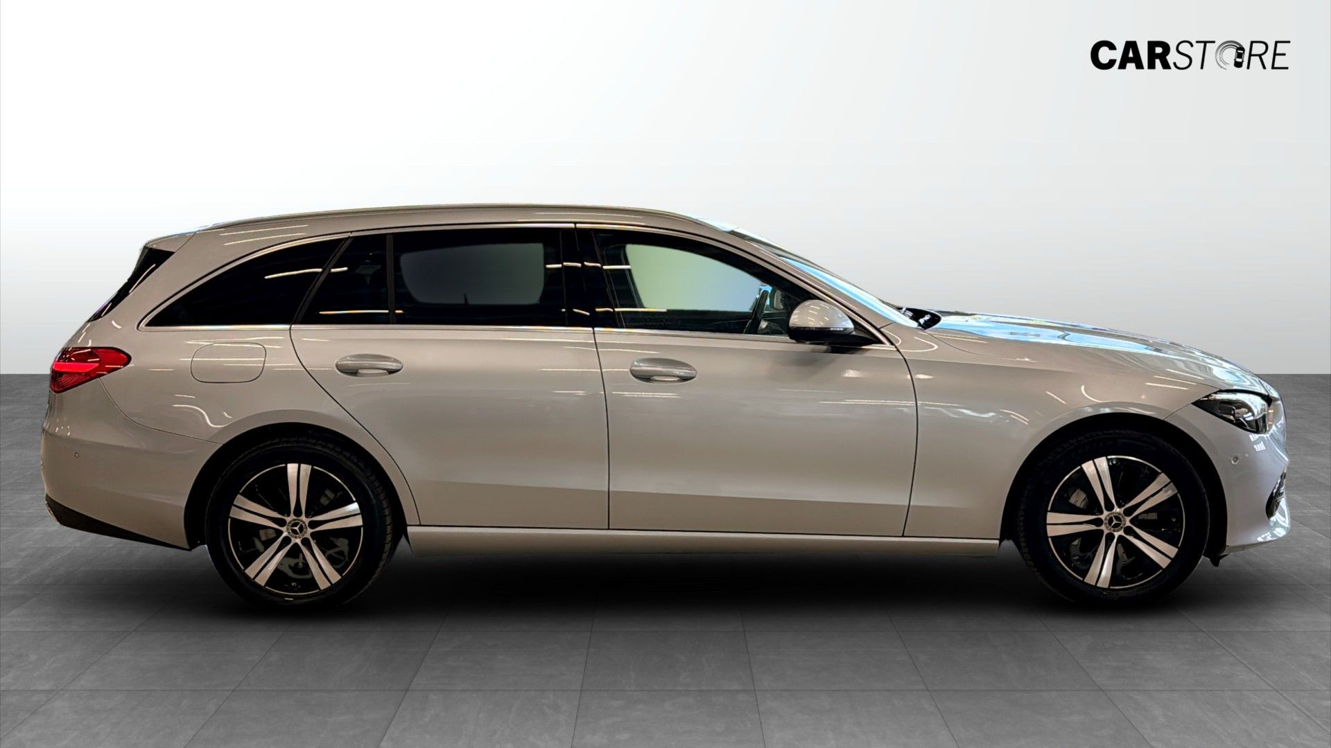 Mercedes-Benz C 300 T e 2022, photo 6/26