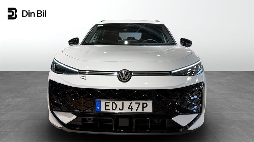 Bild 5 av Volkswagen T-Roc R-LINE eTSI 150HK DSG Black Style