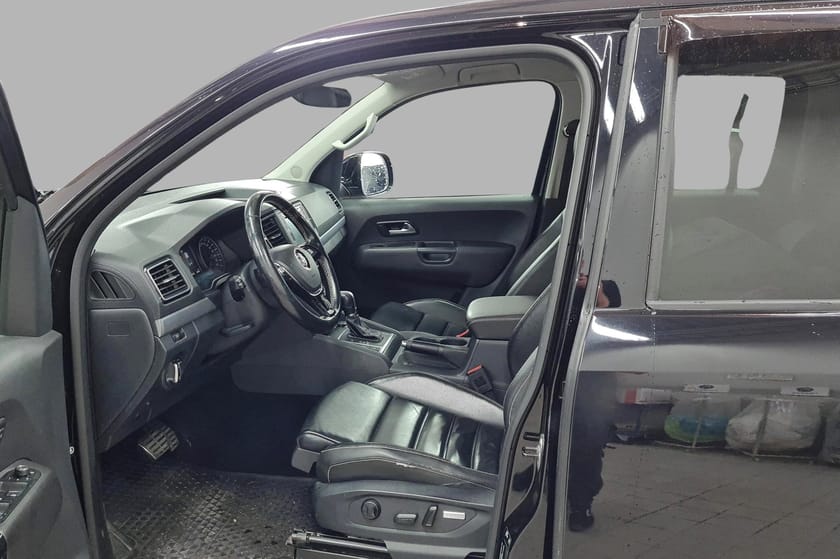 Bilde 4 av Volkswagen Amarok DoubleCab 2.9t 3.0 V6 TDI BMT 4Motion Aventura - Hengerfeste - Lys
