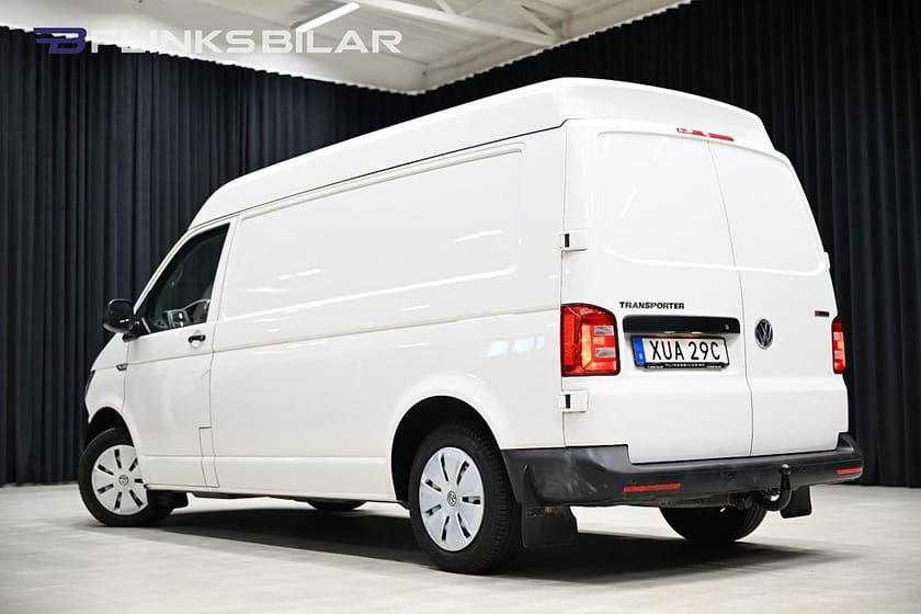 Bild 3 av Volkswagen Transporter 4Motion DSG 150HK L2 Högtak|Inredd|Drag|Värmare|Momsbil