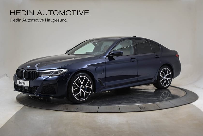 Bilde 1 av BMW 545e xDrive Sedan eDrive M Sport (K)