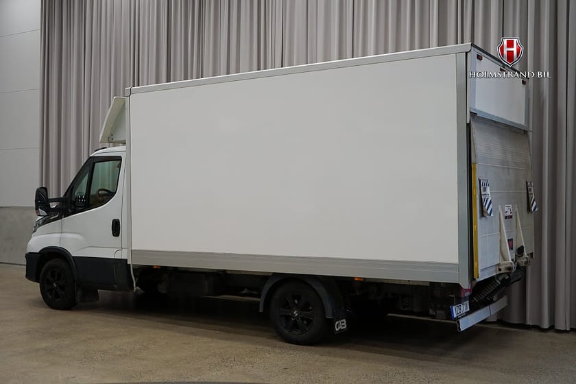 Bild 3 av Iveco Daily 35-140 Chassi Cab