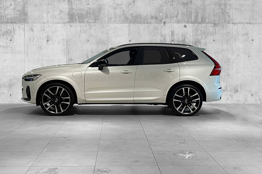 Bilde 4 av Volvo XC60 Recharge T8 Ultima KROK|PANO|22"|360|HUD|H&K|TONEDE