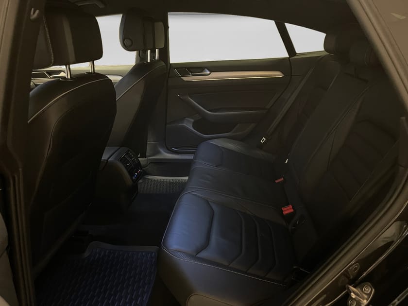 Bild 5 av Volkswagen Arteon GTR 272 hk Dsg 4-M / Drag / Navi / Läder / Värmare