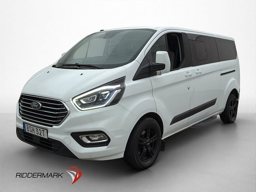 Bild 1 av Ford Tourneo Custom 320 Lång Värmare B-Kamera 9-Sits CARPLAY