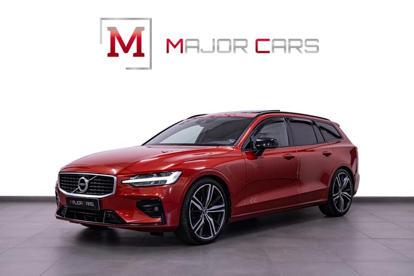 Bild 1 av Volvo V60 D4 R-Design Pano H/K 20" HuD 4-Zons 190hk