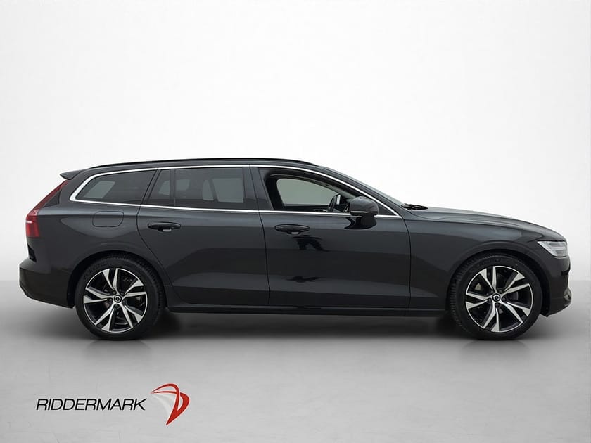 Bild 4 av Volvo V60 B4 Core Kamera Navi CarPlay Google Värmare BLIS