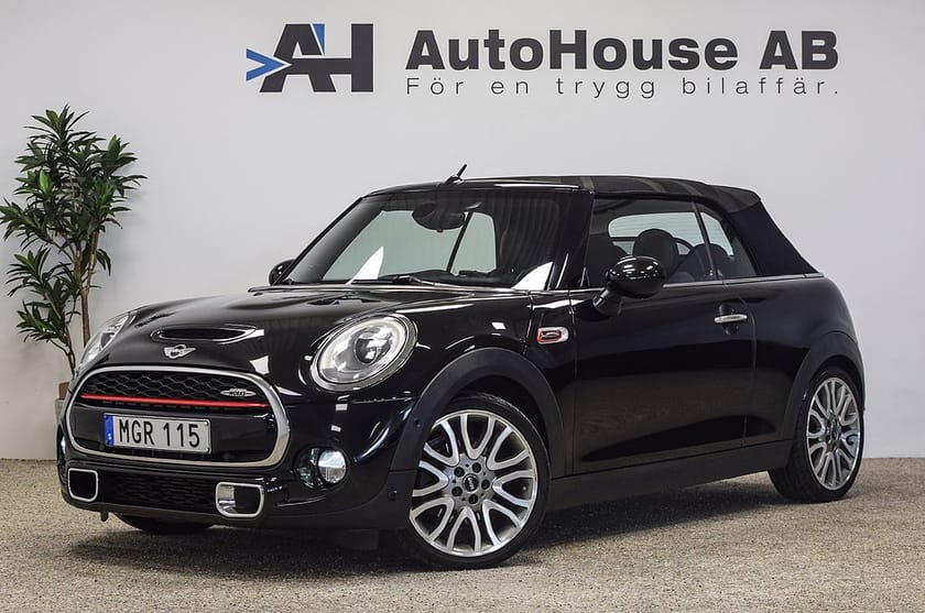 Bild 2 av MINI Cooper S Cabriolet Convertible JCW 211HK Sportavgas Chili H/K Head Up
