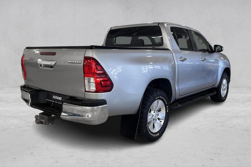 Bilde 5 av Toyota Hilux Dobbelcab | Rygge kamera | 2,5T henger vekt | 2,2l 150hk |