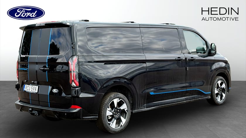 Bild 2 av Ford Transit Custom 82.5 kWh AWD E-CUSTOM V710 SPORT SKÅP 340L