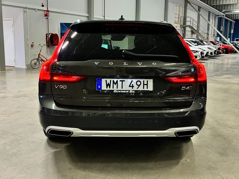 Bild 4 av Volvo V90 Cross Country D4 AWD Advanced SE II | Lounge | Värmare