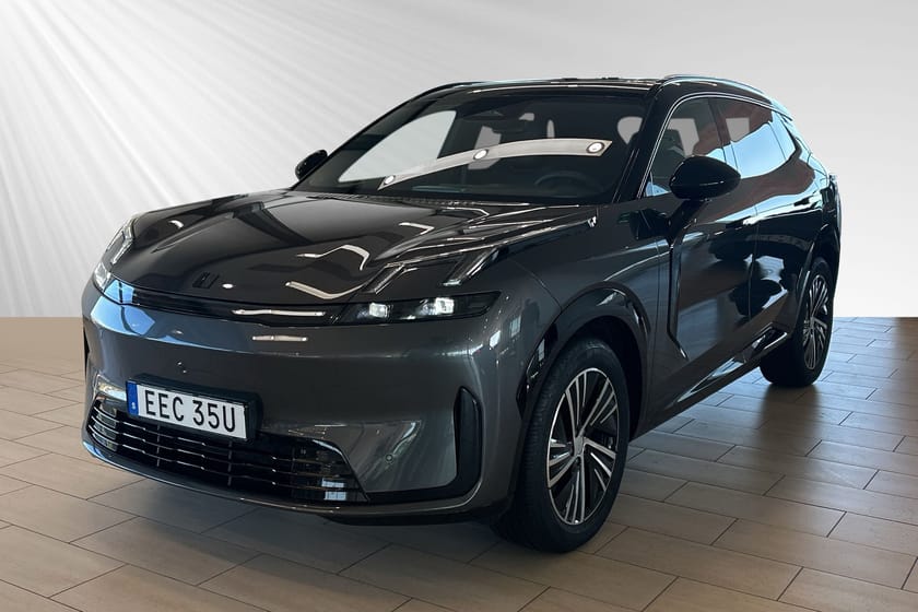 Bild 1 av Lynk & Co 08 PHEV