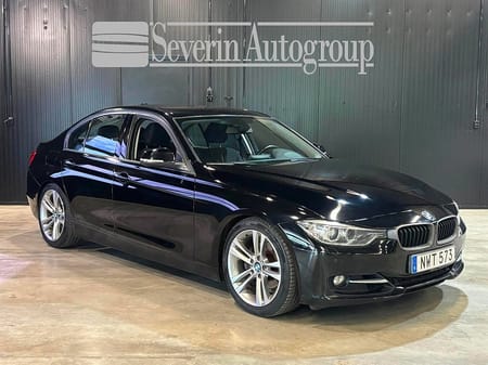 BMW 328i Sedan 328 (245hk) Sport line / 2-äg