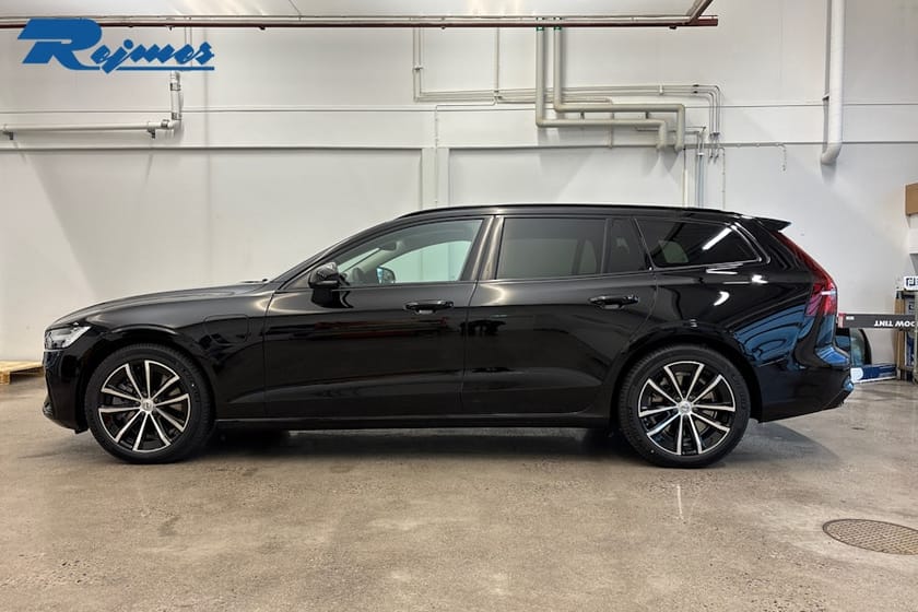 Bild 2 av Volvo V60 T6 Plus Dark Nordic Edition