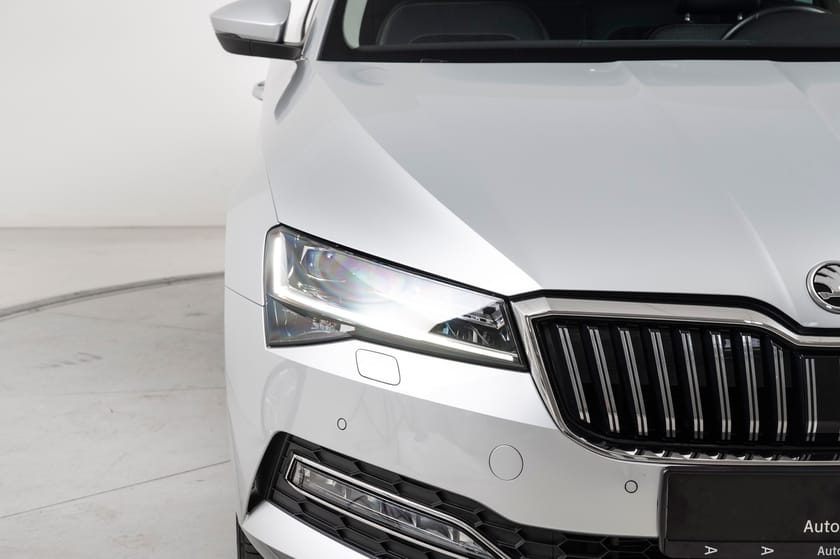 Bilde 5 av Škoda Superb Stasjonsvogn 2,0 TDI 200hk Style 4x4 ACC/Webasto/Krok/Kamera