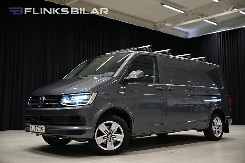 Bild 1 av Volkswagen Transporter 4Motion DSG 150HK L2|Nedlackad|LED|Dubbeldörr|EnÄgare