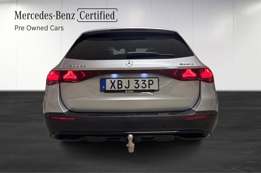 Bild 5 av Mercedes-Benz E 300 de 4MATIC All-Terrain HeadUp/Burm/Pano/Drag/Moms