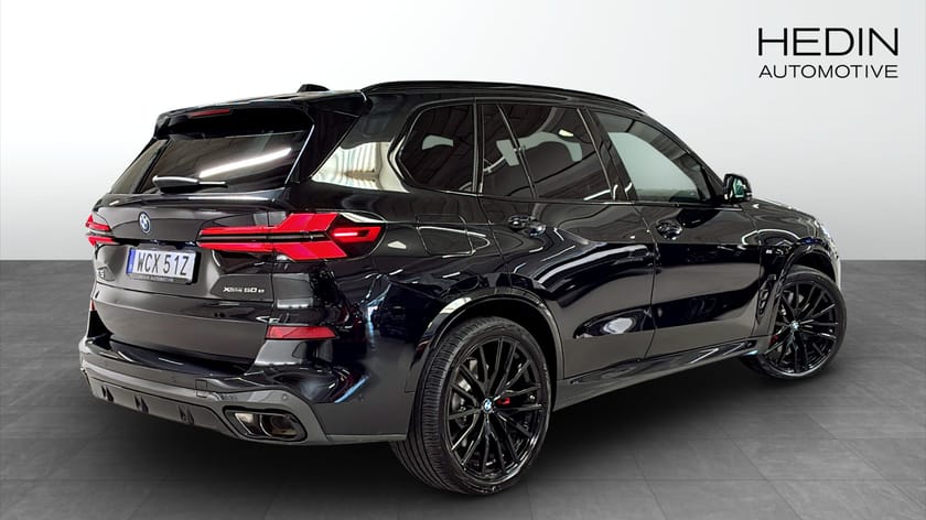Bild 2 av BMW X5 xDrive50e M Sport Pro Pano HUD H&K 360 Sky Lounge
