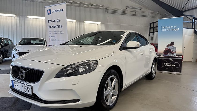 Bild 4 av Volvo V40 D2 Geartronic, 120hk Kinetic, Drag *Drag*