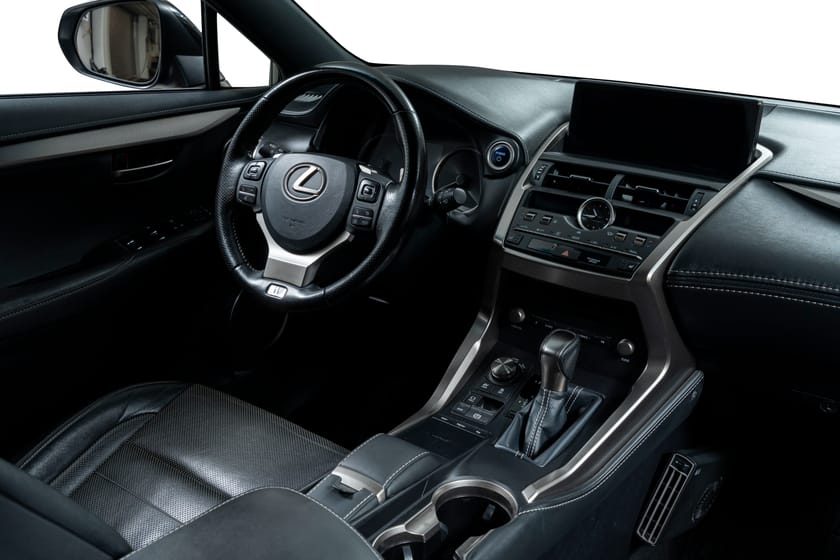 Bilde 2 av Lexus NX 300h AWD 2.5l 197hk aut. Hybrid | Skinn | Hengerfeste +++