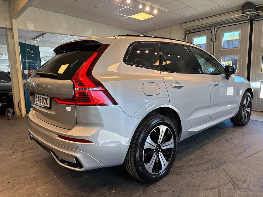 Bild 4 av Volvo XC60 Recharge T6 AWD Plus Dark Edition Pano Gps BLIS SE SPEC