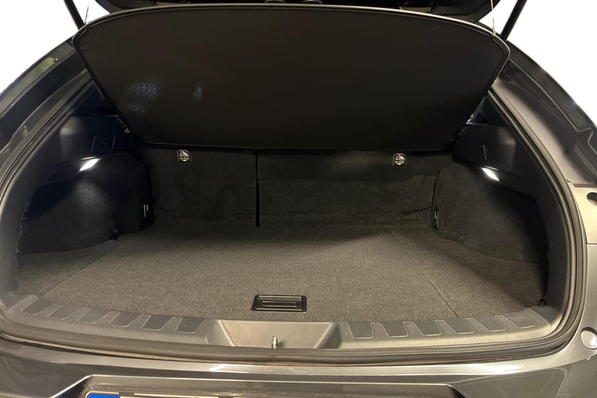Bild 5 av Lexus UX 250h Comfort Teknikpaket