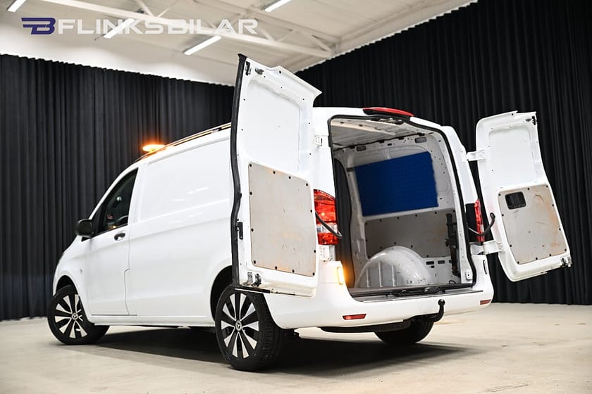 Bild 5 av Mercedes-Benz Vito 116 CDI 3.0t 163HK Automat|Lång|Nedlackad|LED|Inredd|Moms|SeUtr!