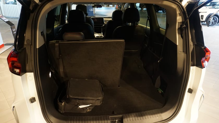 Bild 5 av Maxus Euniq 5 Exclusive 70 kWh (177 HK) 6 - sitsig