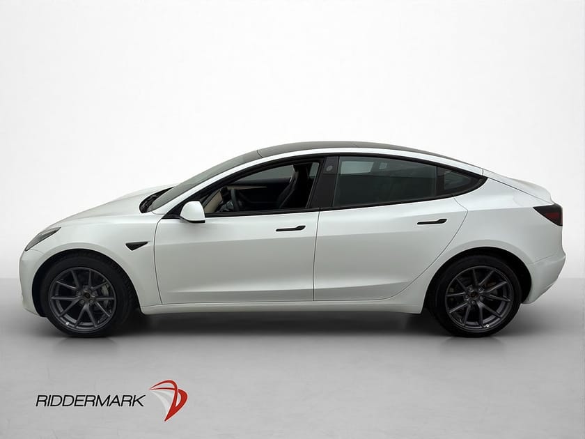 Bild 1 av Tesla Model 3 Long Range AWD Pano Kamera Moms Skinn Navi AP