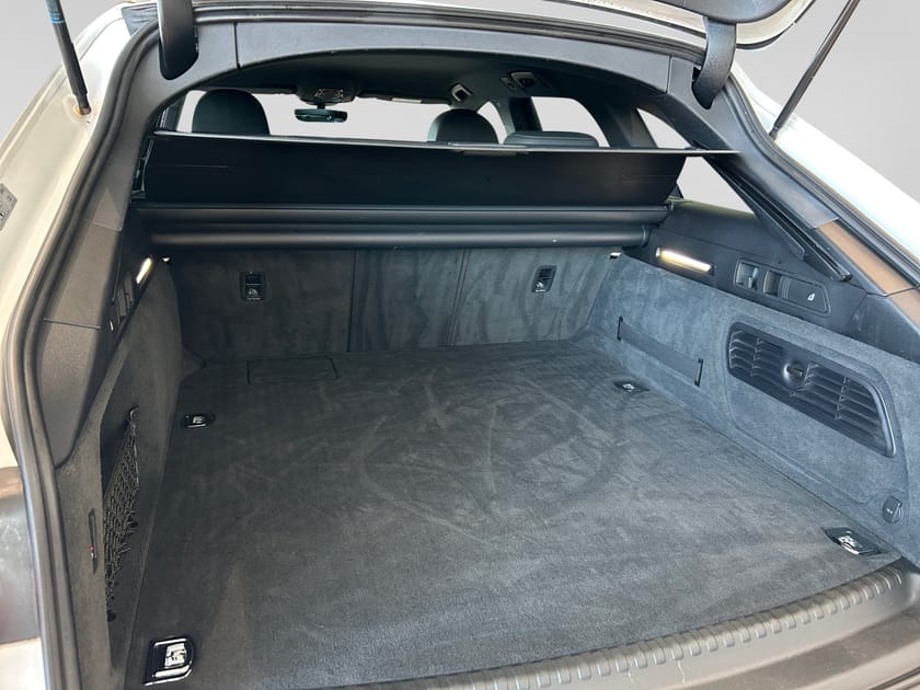 Bild 4 av Audi A6 Avant 55 TFSI e quattro / Drag / S-line /