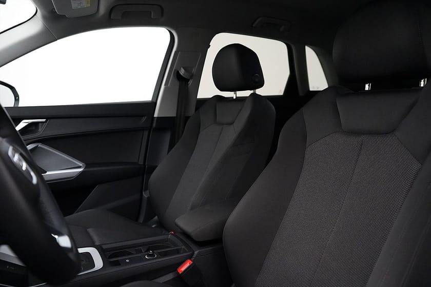 Bild 5 av Audi Q3 35 TFSI / 150hk / Värmare / Drag
