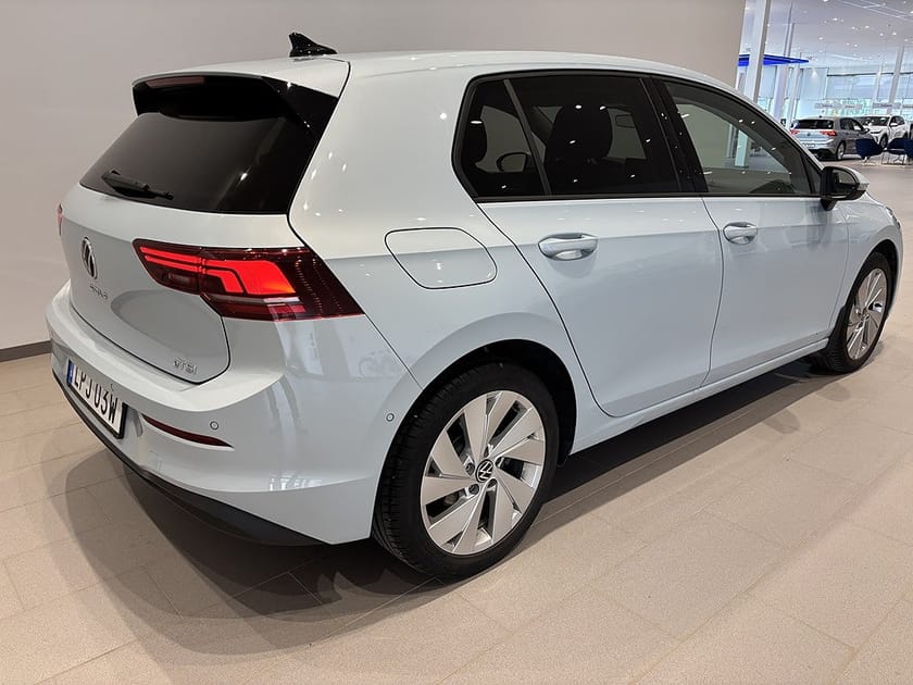 Bild 5 av Volkswagen Golf 1.5 eTSI 150hk, Edition, Backkamera, Värmare