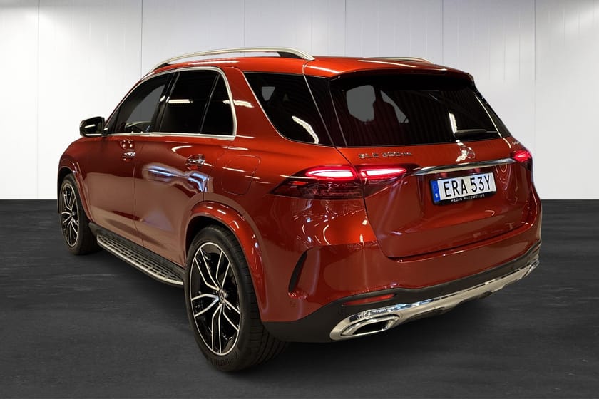 Bild 4 av Mercedes-Benz GLE 350 de 4MATIC 4M SUV  | AMG | Pano | Burmester | Drag | HUD | 360 |