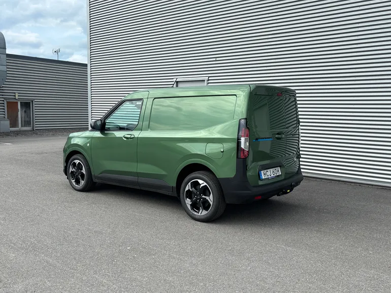Ford E-Transit Courier