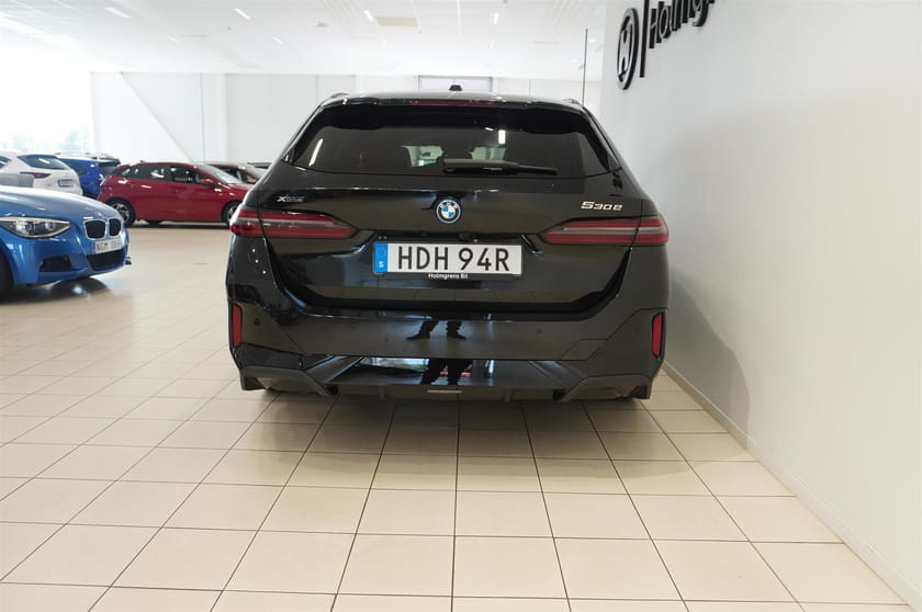 Bild 4 av BMW 530e xDrive Touring M-Sport Pro Edition