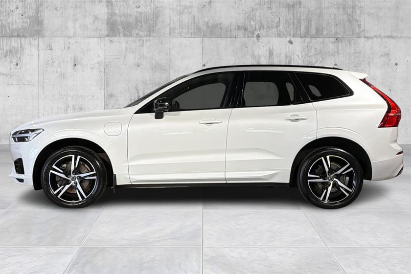 Bilde 2 av Volvo XC60 T8 R-Design / Krok / Harman Kardon / Panorama / Skinn