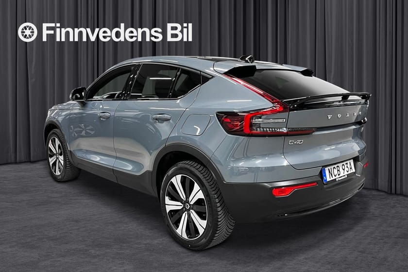 Bild 3 av Volvo C40 Recharge Single Motor Plus Edition *Värmare/B-kamera/Navi*