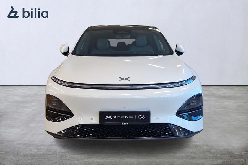 Bild 3 av XPENG G6 Performance I AWD I DRAG I MASSAGE I PANO I 360 kamera