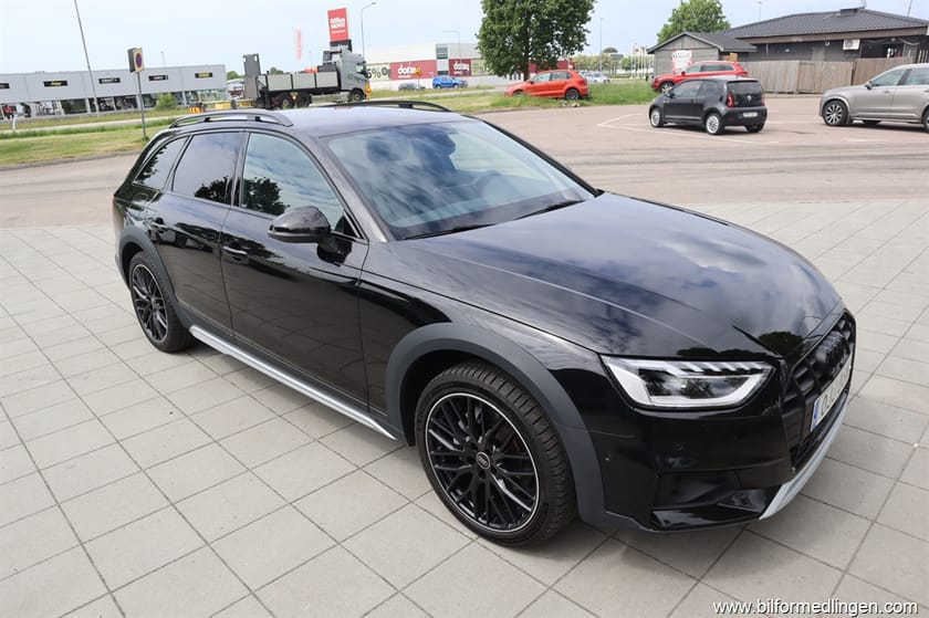 Bild 2 av Audi A4 allroad quattro 40 TDI 204hk Momsbil Black Edition Navi Skinn Drag 1 Ägare