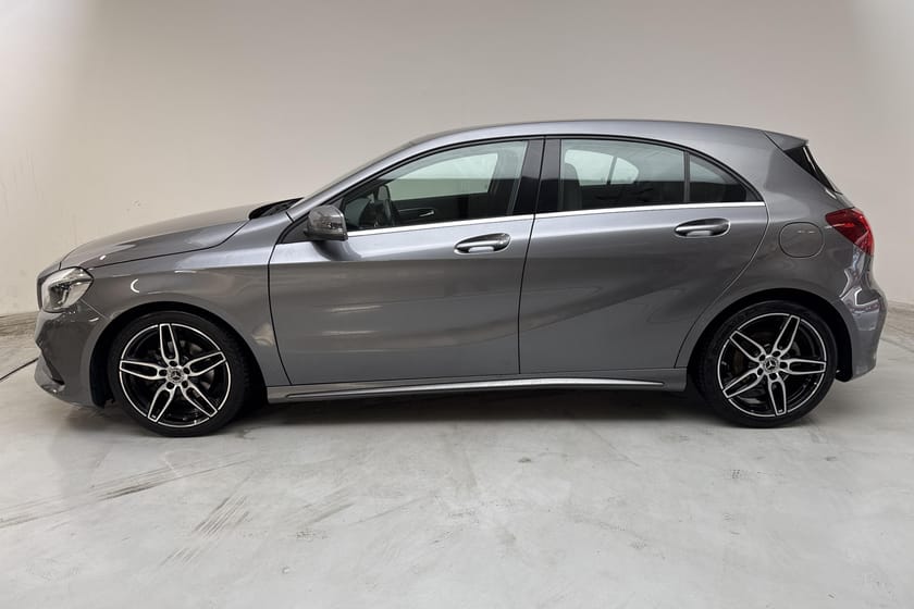 Bild 2 av Mercedes-Benz A 180
