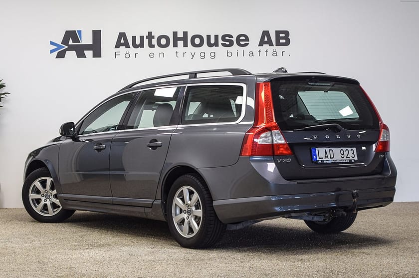 Bild 2 av Volvo V70 2.0F 145HK Momentum Drag Garanti Nyservad 4,99% Ränta