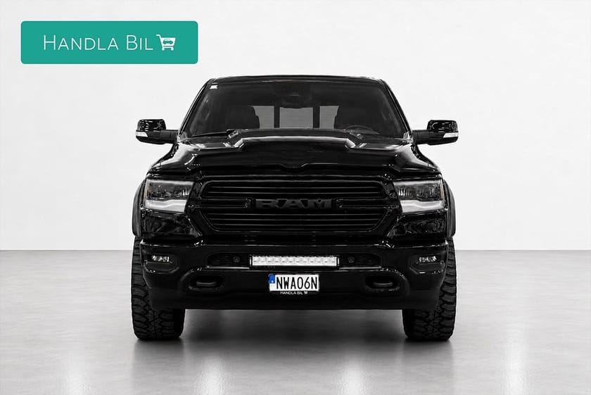 Bild 3 av RAM 1500 Crew Cab 5.7 V8 HEMI 4x4 Laramie Night Pano H/K Luft 395hk MOMS