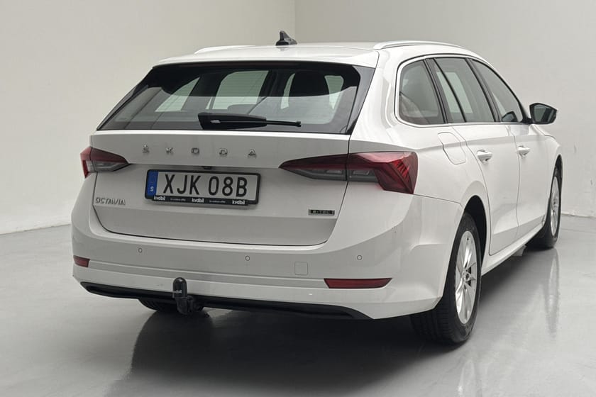 Bild 3 av Škoda Octavia Kombi TSI e-Tec mHEV Combi (110hk) Drag & Värmar