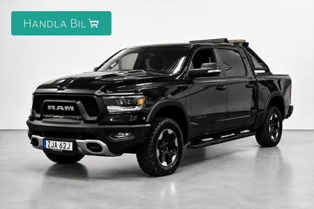RAM 1500 Crew Cab 5.7 V8 4x4 Rebel Luft Släde Pano Alpine Skinn Moms Drag