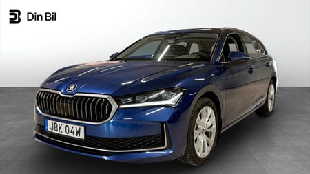 Škoda Superb iV Kombi Laddhybrid 204hk 130 Edition Drag B-Kamera